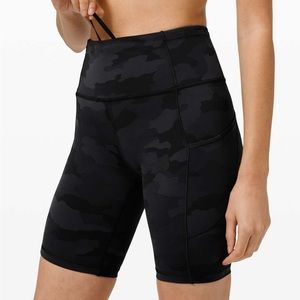 Lululemon Fast&Free 8” Shorts- Sz 2-Black Camouflage-Pockets- Nulux-NWOT
